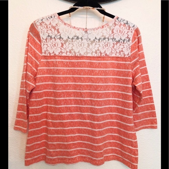 XXL CORAL LACY TOP TEE SHIRT BLOUSE LIGHTWEIGHT ARIZONA JEANS CO  RUNS LIKE A XL - Picture 2 of 5